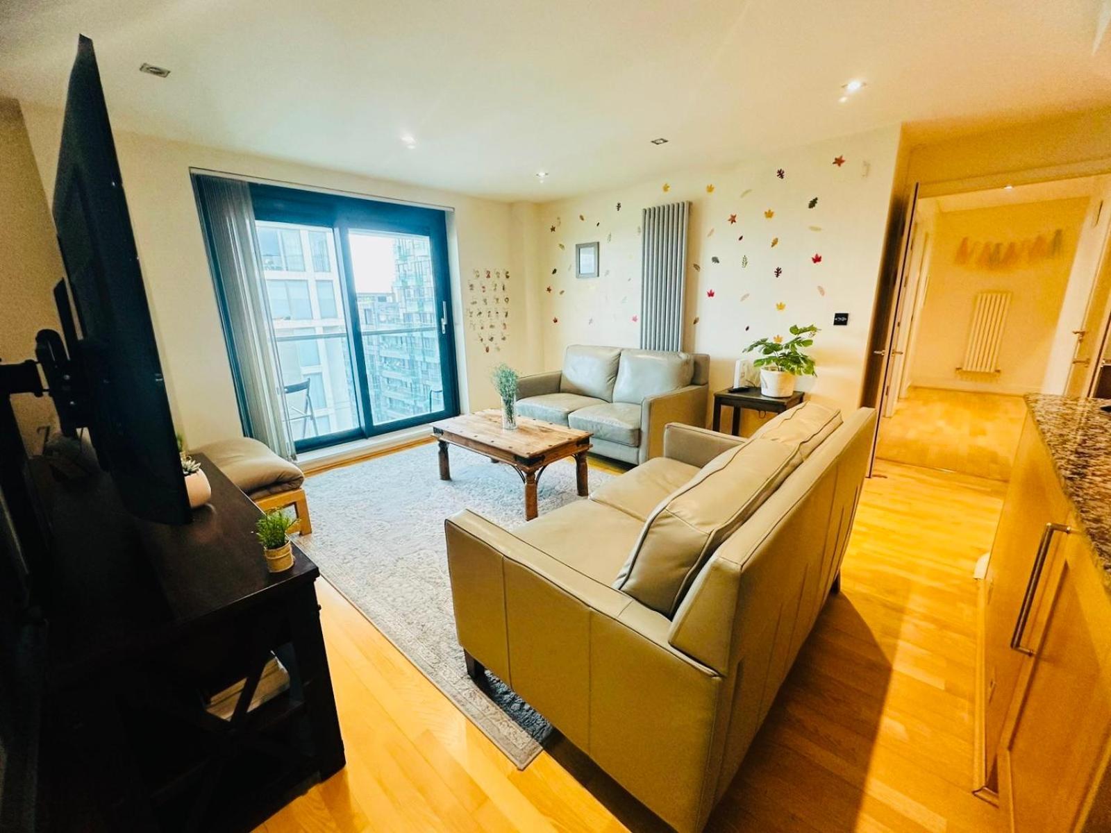 Modern 2Bed 2Bath Apartment Canary Wharf - Upto 5 Person Лондон Экстерьер фото